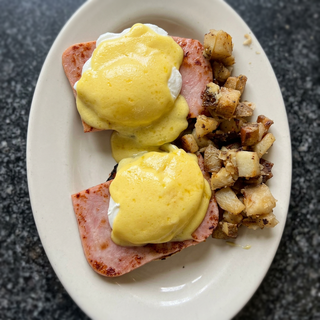 Eggs Benedict